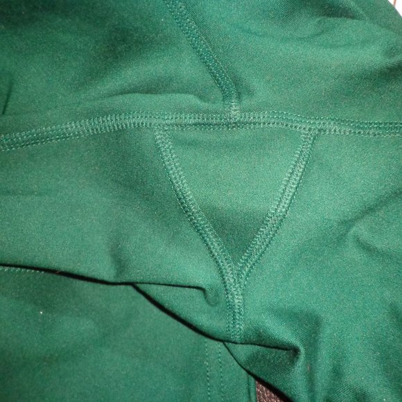 FIRM NWT Balance Collection Dry-wik Cropped Leggings Hunter Green S - Picture 15 of 16